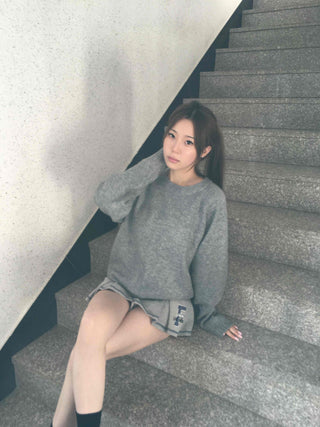 Heavy Oversized Raglan Neckline Loose Knit