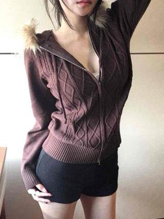 Deep V-neck Twist Pattern Fur Detail Knit Zip-up
