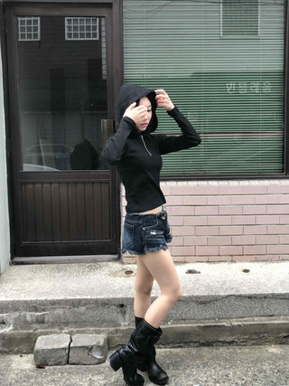 Vintage Washed Fringe Cut Denim Shorts