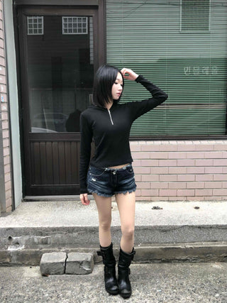 Slim Fit Half Zipper Cropped Long Sleeve Hoodie