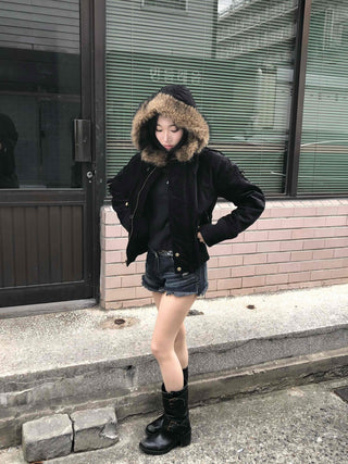 Suede Bold Button Shearling Zip-Up Jumper