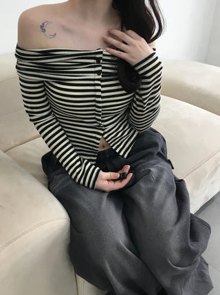 Ramo Striped Off-Shoulder Button Long Sleeve T-shirt