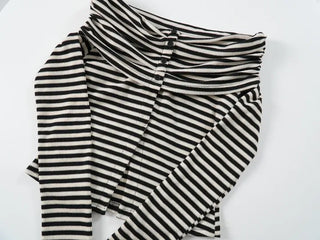 Ramo Striped Off-Shoulder Button Long Sleeve T-shirt
