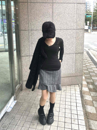 Ribbed See-through V-Neck Slim Fit Long Sleeve Tee
