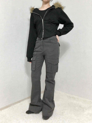 High-Waisted Minimal Slim Cargo Bootcut Pants