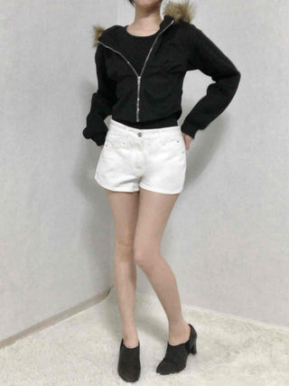 Clean Fit Rolled-Up Cut Denim Shorts