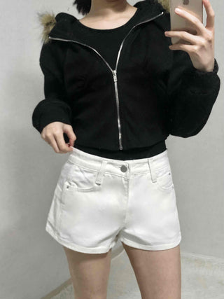 Clean Fit Rolled-Up Cut Denim Shorts
