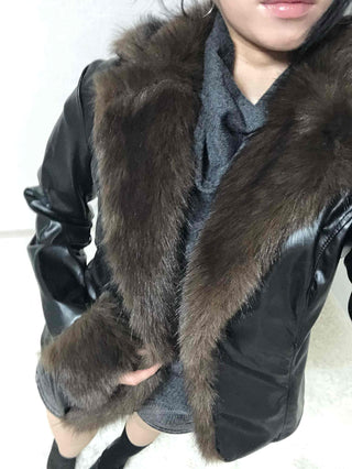 Fur-trimmed velvet short cropped jacket