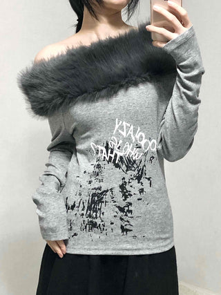 Fur-trimmed Lettering Print Slim Fit Long Sleeve T-shirt