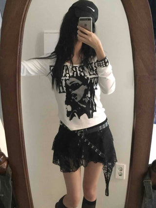 Vintage Graphic Artwork Round Neck Slim Long Sleeve Tee