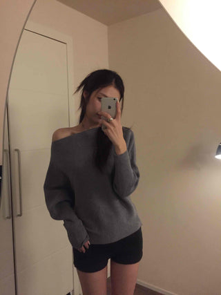 Cold Shoulder Off-Wide Slit Oversized Knit