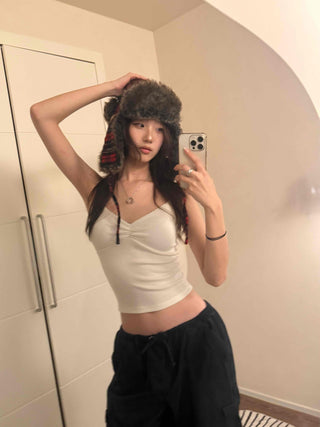 Strap Silhouette Sweetheart Neck Crop Sleeveless