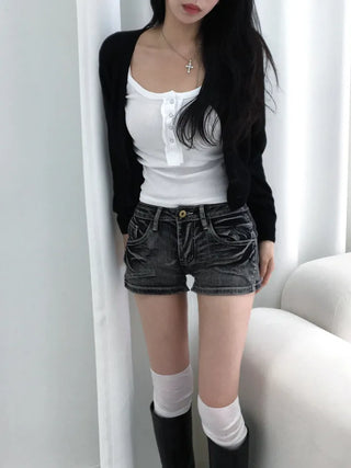 Ate Button Ribbed Sleeveless Top