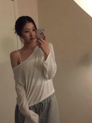 Delicate Fit Slim Square Neck Crop Sleeveless
