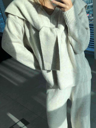 Minimal V-neck Long Pants Shoulder Shawl Knit Tracksuit Set