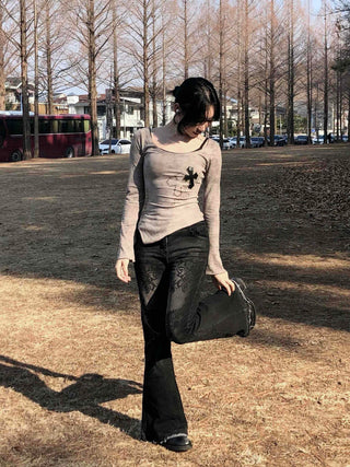 Bear Wappen Asymmetrical Slim Round Neck Long Sleeve Tee