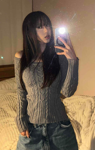 Feminine Square Neck Cable Knit Crop Top