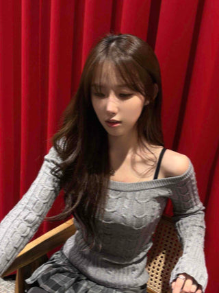 Feminine Square Neck Cable Knit Crop Top