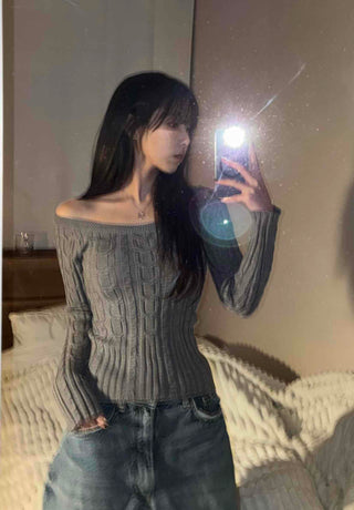 Feminine Square Neck Cable Knit Crop Top