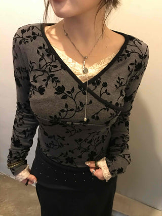 Velvet Embroidered V-neck T-shirt
