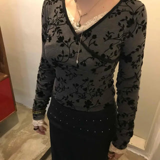 Velvet Embroidered V-neck T-shirt