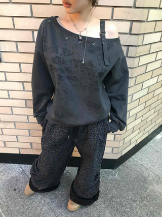Street Lettering Off-Shoulder Oversized Sweatshirt