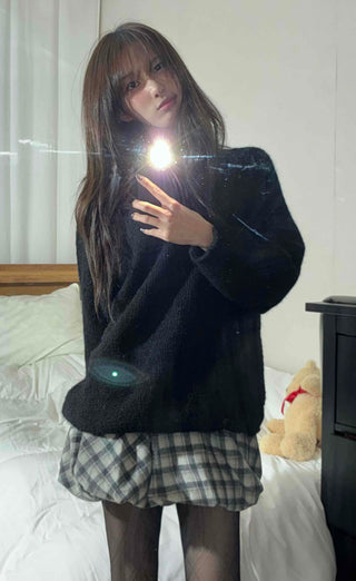 Shoulder-Cut Pearl Button V-Neck Knit