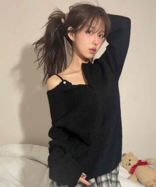 Shoulder-Cut Pearl Button V-Neck Knit