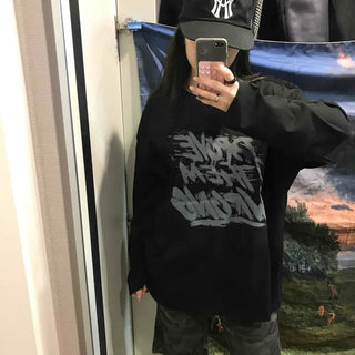 Graffiti Lettering Oversized Loose Round Long Sleeve Tee