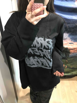 Graffiti Lettering Oversized Loose Round Long Sleeve Tee