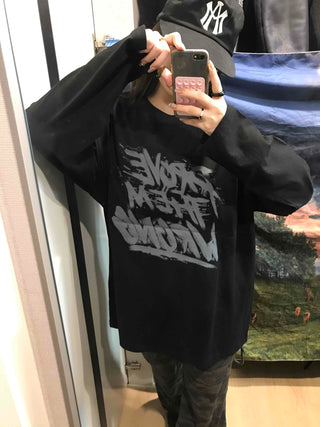 Graffiti Lettering Oversized Loose Round Long Sleeve Tee