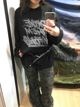 Graffiti Lettering Oversized Loose Round Long Sleeve Tee