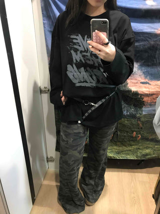 Graffiti Lettering Oversized Loose Round Long Sleeve Tee
