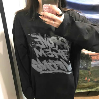 Graffiti Lettering Oversized Loose Round Long Sleeve Tee