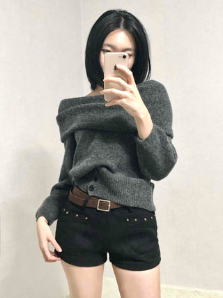 Off-shoulder Oversized Turtleneck Knit