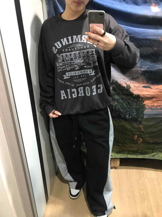 Street Cover Print Loose Fit Sweatshirt