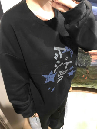 Star Graphic Loose Fit Fleece-Lined Sweatshirt