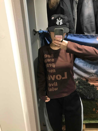 Two-tone Lettering Loose Fit Round Neck Long Sleeve Tee