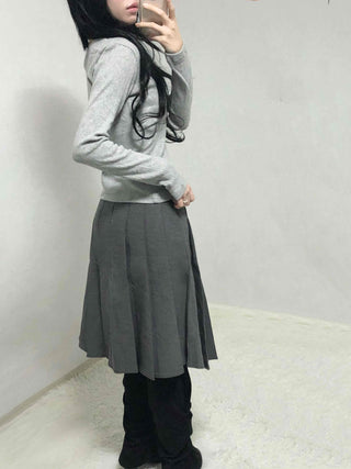 Classic High-Waisted Belted Pleated Skirt