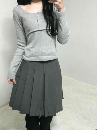 Classic High-Waisted Belted Pleated Skirt