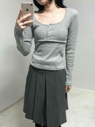 Classic High-Waisted Belted Pleated Skirt