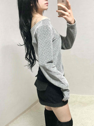 High-waisted denim shorts with hemline frill detail