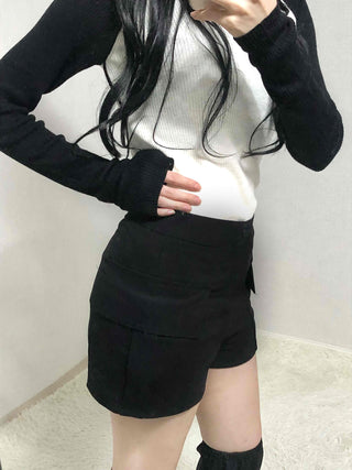 Daily Pocket Detail High-Waisted Shorts