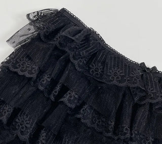 Yuna Lace Frill Shorts Pants