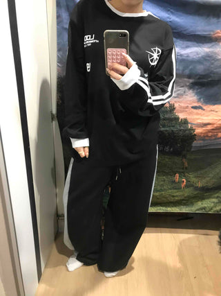 Emblem Patch Shoulder Line Long Sleeve T-shirt