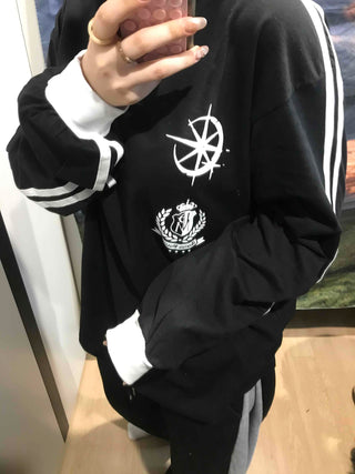 Emblem Patch Shoulder Line Long Sleeve T-shirt