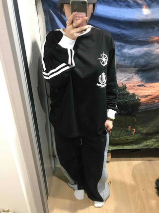 Emblem Patch Shoulder Line Long Sleeve T-shirt