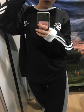 Emblem Patch Shoulder Line Long Sleeve T-shirt