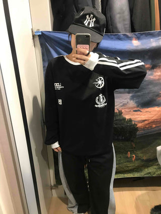 Emblem Patch Shoulder Line Long Sleeve T-shirt