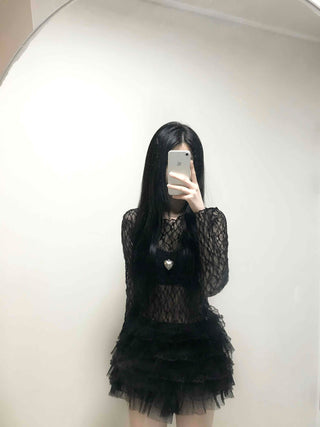 Dark Crochet Net All-Lace Slim Crop Long Sleeve Tee